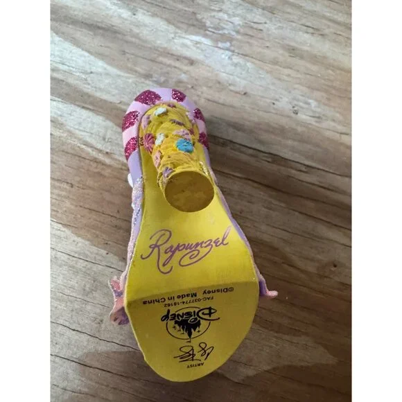 Disney Rapunzel High Heel Runway Figurine Shoe Ornament Pink & Purple Glitter - Picture 6 of 6